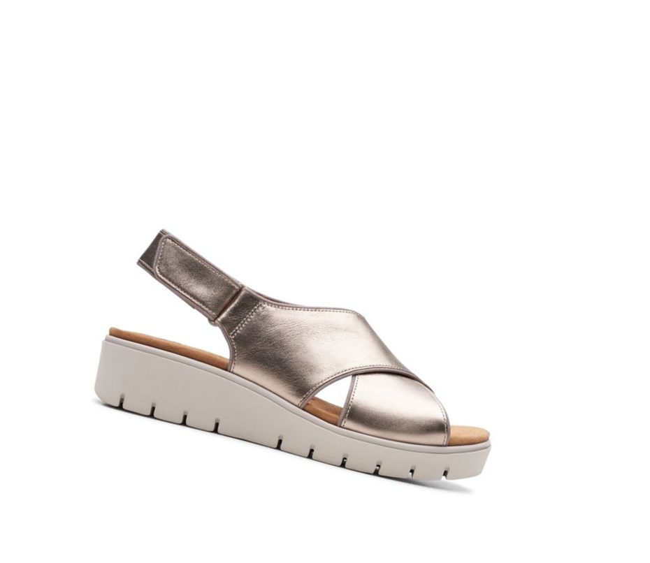 Femme Sandales Compensées Clarks Un Karely Sun Cuir Doré Metal - france XZV-74743186