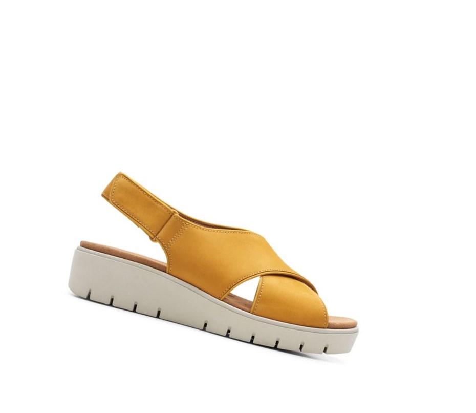 Femme Sandales Compensées Clarks Un Karely Sun Nubuck Daim Jaune - france RGF-76082905