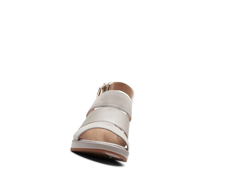 Femme Sandales Compensées Clarks Un Plaza Go Daim Doré - france IIX-28866280