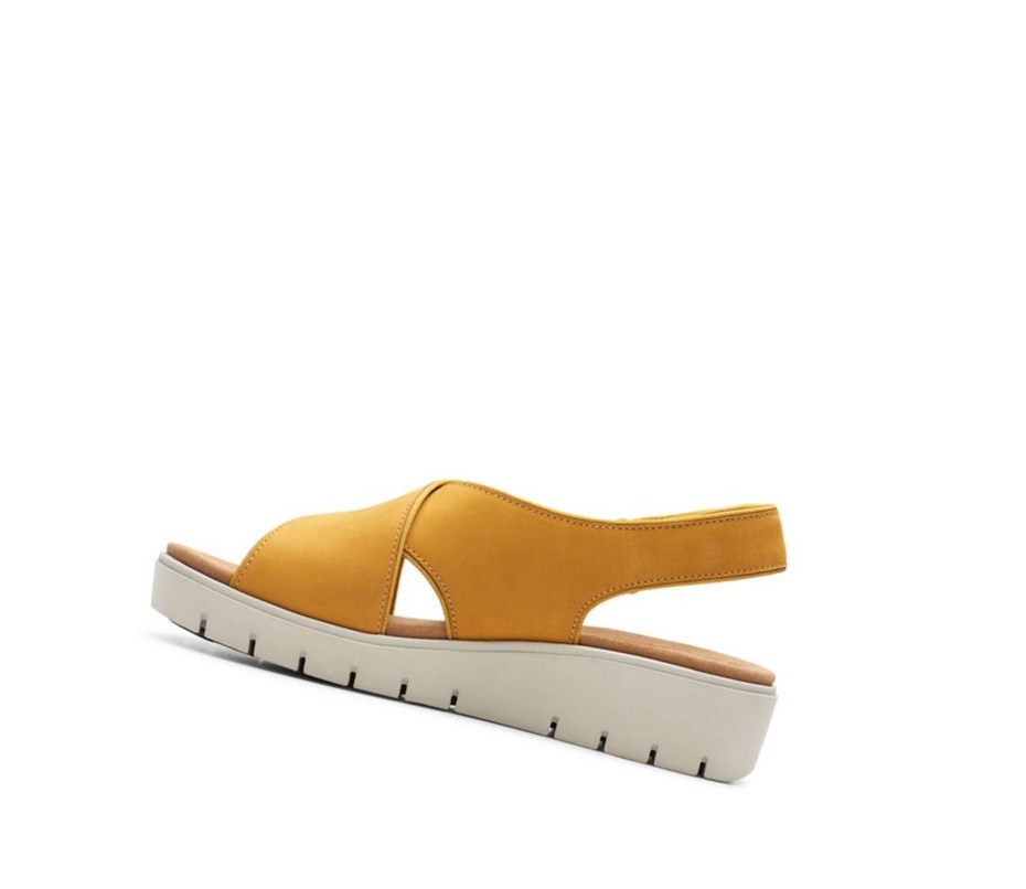 Femme Sandales Compensées Clarks Un Karely Sun Nubuck Daim Jaune - france RGF-76082905